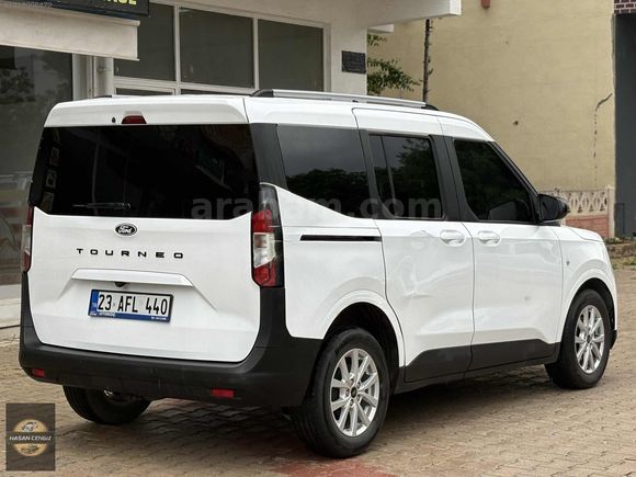 "2024 FORD COURİER 1.5 DİZEL TİTANİUM 18 BİN KM İLK SHB GRNTİ"