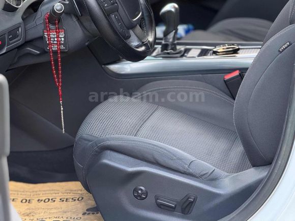 EMSALSİZ EKSTRA OPSİYONLU SEDEFLİ BEYAZ 508