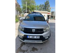 Sahibinden Dacia Sandero 1.5 dCi Stepway 2018 Model  123.000 km Gri (Gümüş)