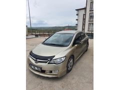 aracımda değişen parça yoktur bel altı 3 . 4 . parça boya mevcuttur bütün bakimlari yapilmistir ekstra full body kit vardir tesla ekran vardir
