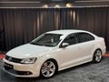 VOLKSWAGEN JETTA 90'BİNDE +GLİ LED FAR+B8 JANT+GENİŞ EKRAN