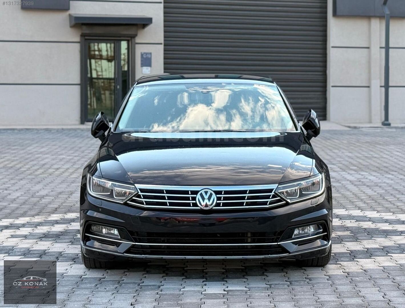 Galeriden Volkswagen Passat 1.6 TDi BlueMotion Impression 2018 Model Diyarbakır 230.000 km Siyah 2