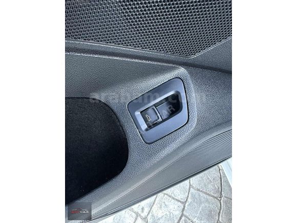 2018 ÇIKIŞLI VOLKSWAGEN PASSAT 1.6 TDI 120 HP İMPRESSİON