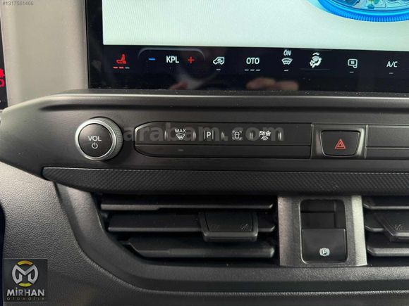 MİRHAN OTOMOTİV'DEN 2025 FORD CUSTOM 320 S 14.000 KM HATASIZ FUL