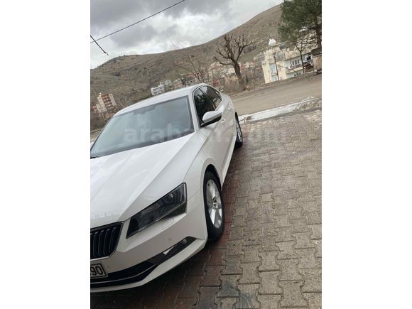 Sahibinden Skoda SuperB 1.6 TDI Style 2018 Model 