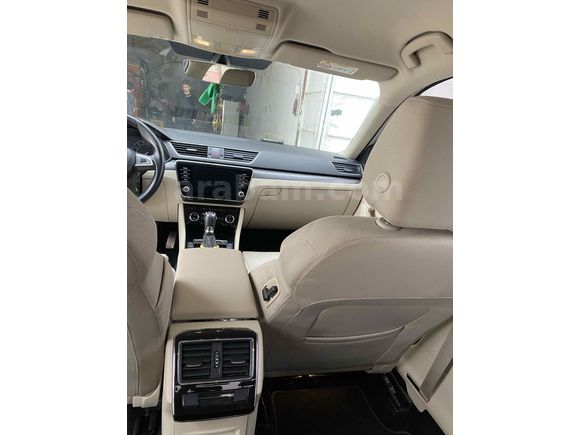 Sahibinden Skoda SuperB 1.6 TDI Style 2018 Model 