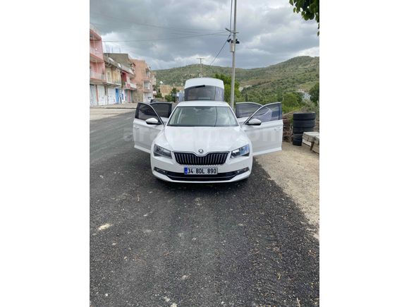 Sahibinden Skoda SuperB 1.6 TDI Style 2018 Model 