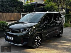 BERLİNGO SHİNE BOLD CAM TAVAN MAKYAJLI KASA/K.KARTINA 12 TAKSİT