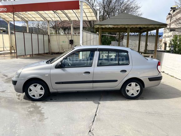 Sahibinden Renault Clio 1.4 Authentique 2005 Model 