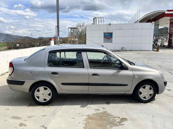 Sahibinden Renault Clio 1.4 Authentique 2005 Model 