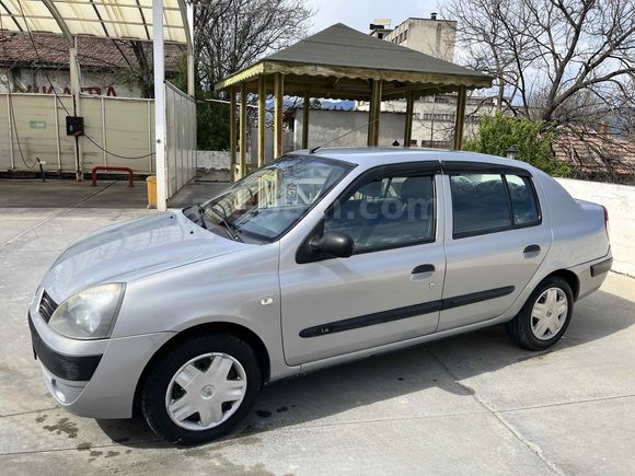 Sahibinden Renault Clio 1.4 Authentique 2005 Model 