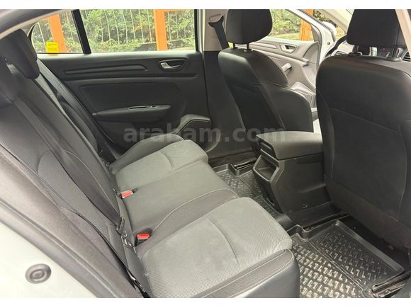 Sahibinden Renault Megane 1.3 TCe Joy 2021 Model