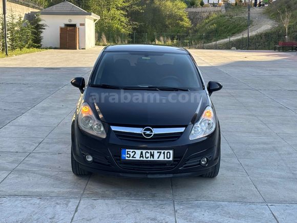 Uygun fiyat Corsa 1.4 Twinport Enjoy 