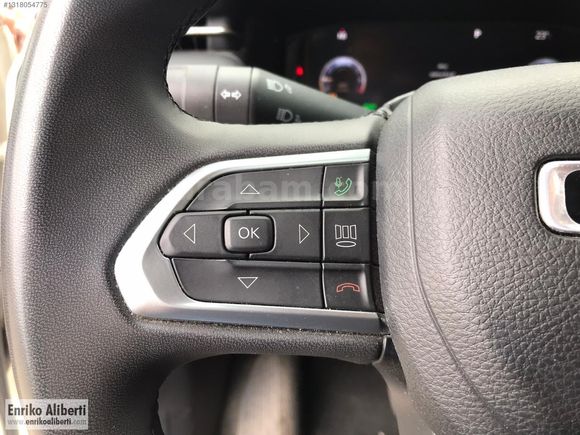 ENRİKO ALİBERTİ'den Jeep Compass 1.5 e-Hybrid Limited 4x2