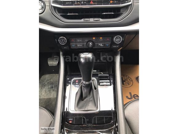 ENRİKO ALİBERTİ'den Jeep Compass 1.5 e-Hybrid Limited 4x2