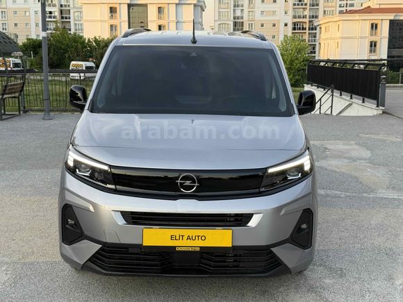 2025 OPEL COMBO 16 BİN KM TRAMERSİZ DEGİŞENSİZ BOYASIZ 132 HP