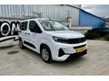 2025 OPEL COMBO 1.5DİZEL 19.000KM 130HP LED FAR ŞERİT TAKİP