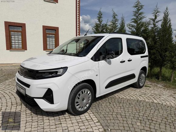 ERTÜRK OTOMOTİV DEN OPEL COMBO OTOMATİK VİTES