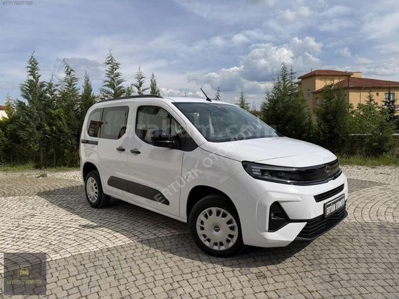 ERTÜRK OTOMOTİV DEN OPEL COMBO OTOMATİK VİTES