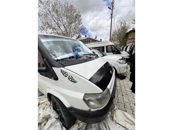 Sahibinden Ford Transit 300 L 2004 Model  280 km Beyaz