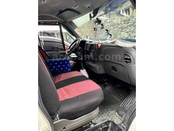 Sahibinden Ford Transit 300 L 2004 Model  280 km Beyaz