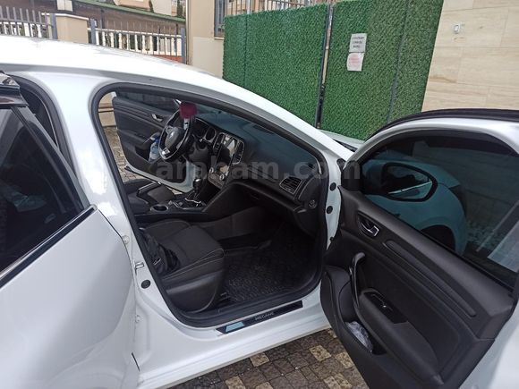 Sahibinden Renault Megane 1.5 dCi Touch 2017 Model