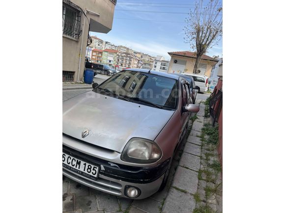 Sahibinden Renault Clio 1.4 2001 Model 