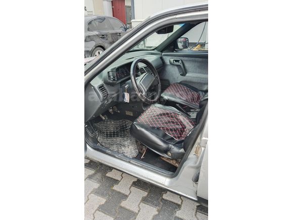 Sahibinden Lada Vega 1.5 2003 Model  215.000 km Gri