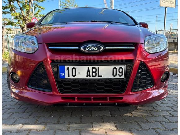 FORD FOCUS 1.6 BENZİNLİ TREND X 71000 KM'DE