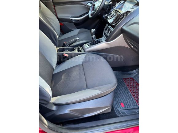 FORD FOCUS 1.6 BENZİNLİ TREND X 71000 KM'DE