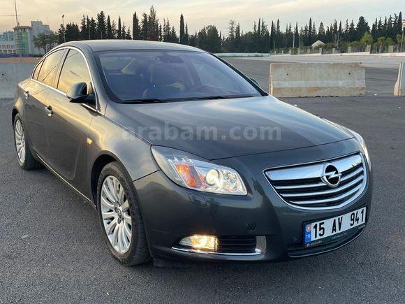SAHİBİNDEN - 159 BİN KM - COSMO FULL PAKET - OPEL İNSİGNİA