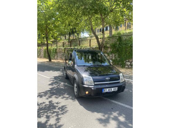 Sahibinden Ford Tourneo Connect 1.8 TDCI K230L 2006 Model  280.000 km Siyah