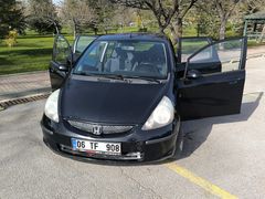 İlk Sahibinden Temiz Honda Jazz 1.4 LS 2005 Model 