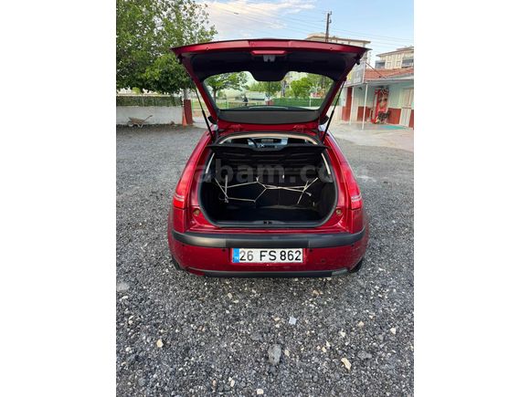 Memurdan Citroen C4 1.6 HDi SX PK 2009 Model 