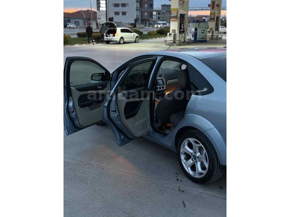 Sahibinden Ford Focus 1.6 TDCi Trend 2006 Model 