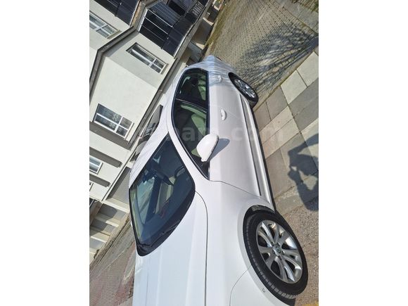 Sahibinden Skoda SuperB 1.6 TDI Elegance 2012 Model