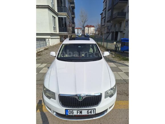 Sahibinden Skoda SuperB 1.6 TDI Elegance 2012 Model