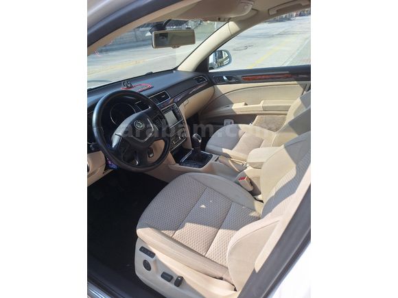 Sahibinden Skoda SuperB 1.6 TDI Elegance 2012 Model