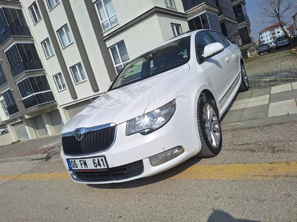Sahibinden Skoda SuperB 1.6 TDI Elegance 2012 Model