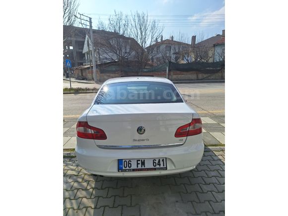 Sahibinden Skoda SuperB 1.6 TDI Elegance 2012 Model