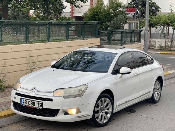 SERİ OTOMOTİV’DEN Citroen C5 1.6 HDi SX PK 2009 Model Antalya