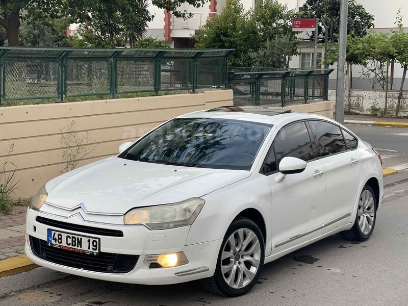 Galeriden Citroen C5 1.6 HDi SX PK 2009 Model Antalya 420.000 km Beyaz