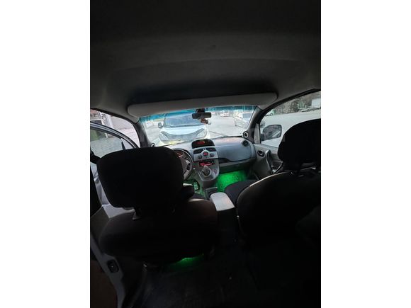 Sahibinden Renault Kangoo Multix 1.5 dCi Authentique 2010 Model  290.000 km Siyah