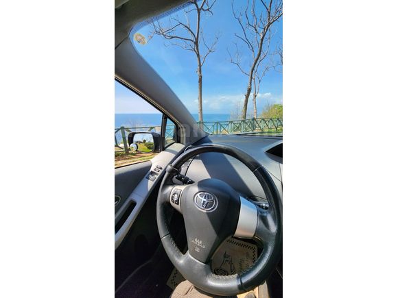 Sahibinden Toyota Yaris 1.3 Sol 2009 Model