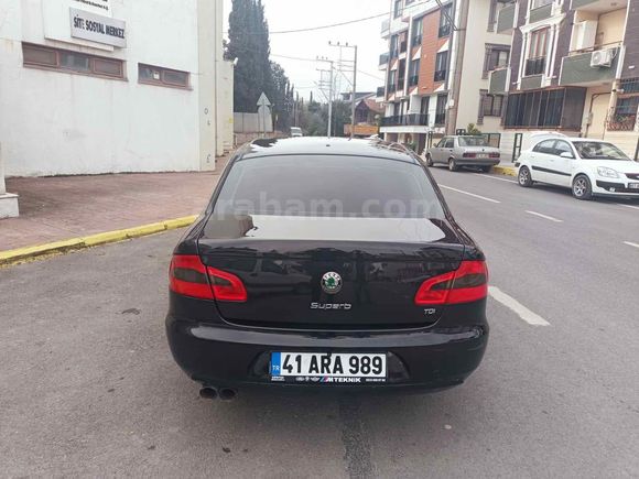 Sahibinden Skoda SuperB 1.6 TDI Active 2012 Model 