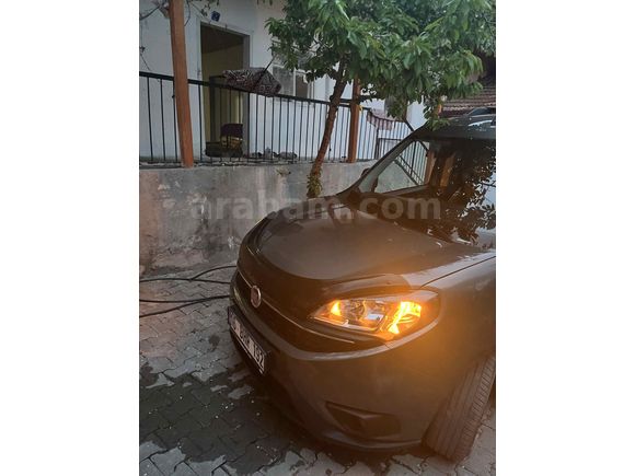 Sahibinden Fiat Doblo Combi 1.6 Multijet Premio Plus 2022 Model  57000 km Gri (Gümüş)