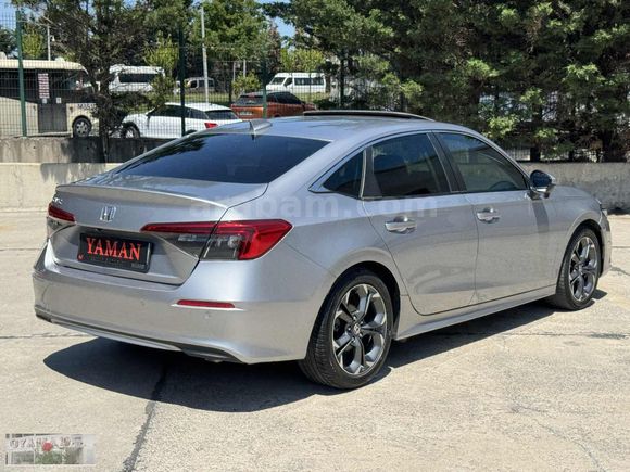 2021 MODEL CİVİC 1.5 VTEC EXECUTIVE PLUS+ISITMA+KEYLESS+ HAYALET