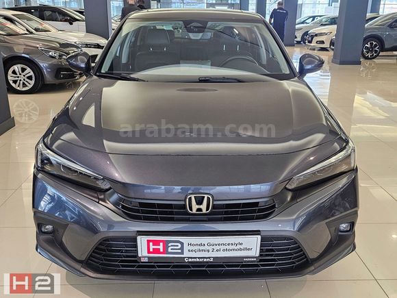 ÇAMKIRAN H2 GAZİEMİR'den2023 Honda Civic 1.5 T Exe Plus 182 HP