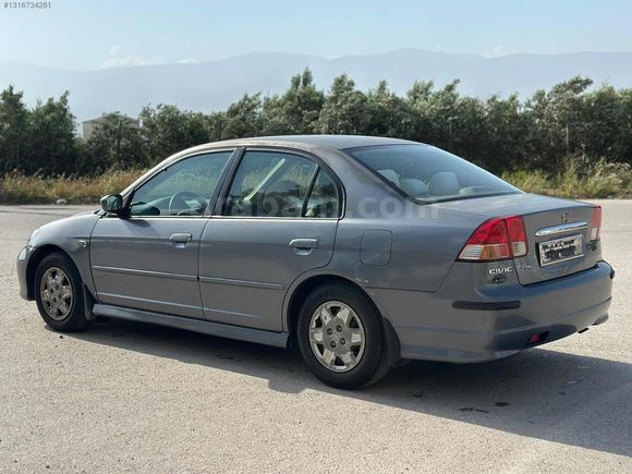 ÜT MOTORS DAN HONDA CİVİC İLK SAHİBİNDEN KM :227.000