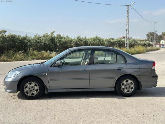 ÜT MOTORS DAN HONDA CİVİC İLK SAHİBİNDEN KM :227.000